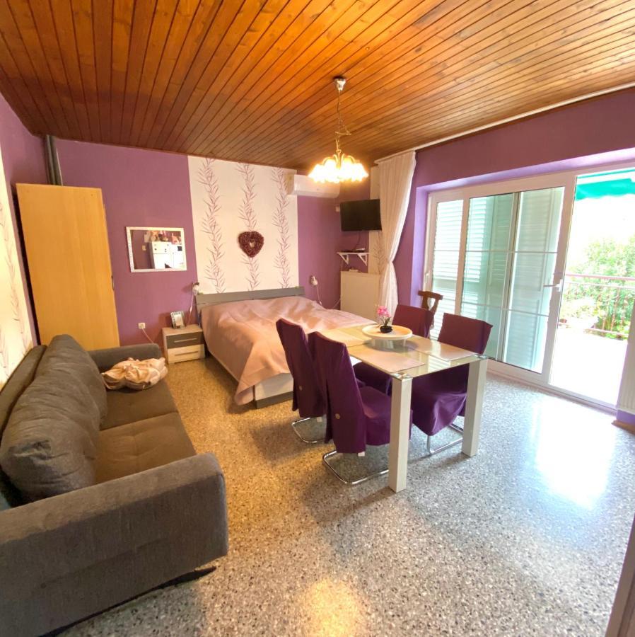 Casa Erceg Amor Vincit Omnia Skradin Bagian luar foto