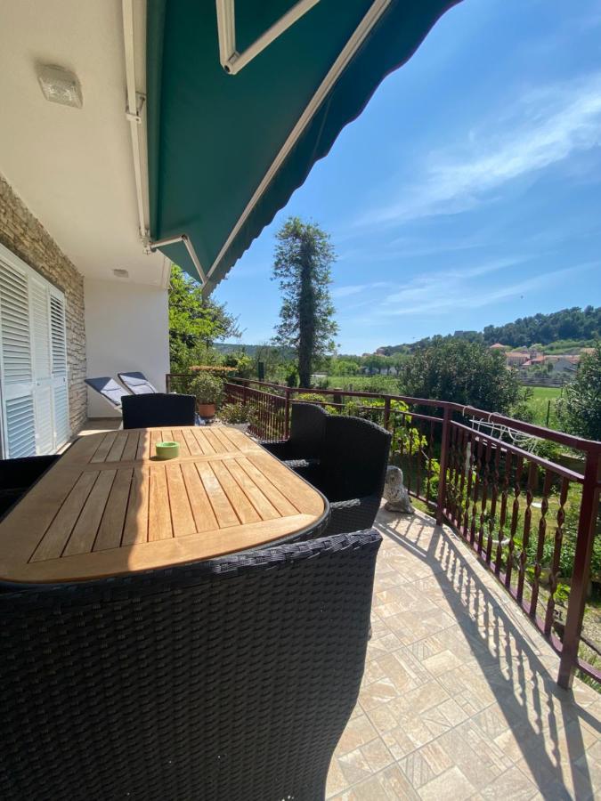 Casa Erceg Amor Vincit Omnia Skradin Bagian luar foto