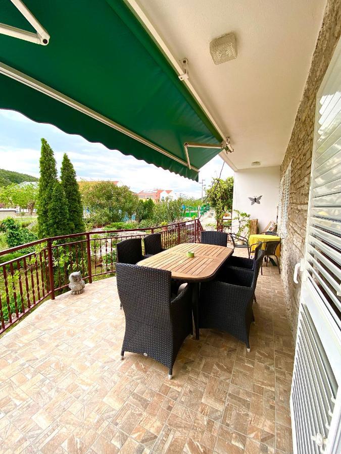 Casa Erceg Amor Vincit Omnia Skradin Bagian luar foto