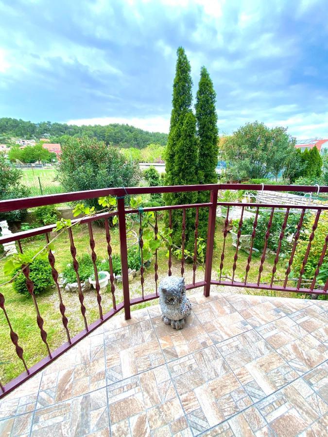 Casa Erceg Amor Vincit Omnia Skradin Bagian luar foto